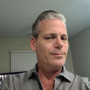 Meet your Posher, Steven